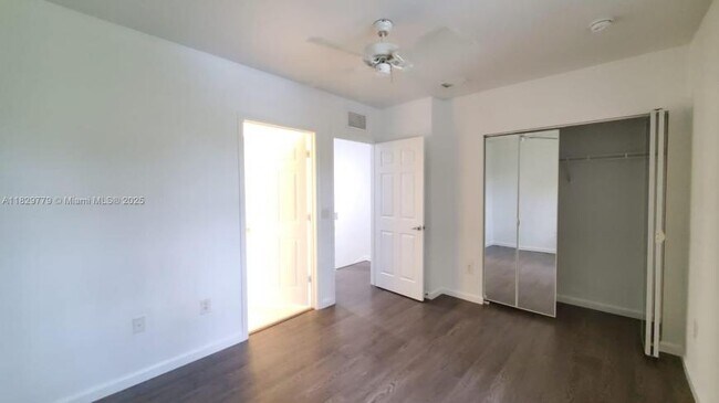 Foto del edificio - 2 bedroom in Miramar FL 33025