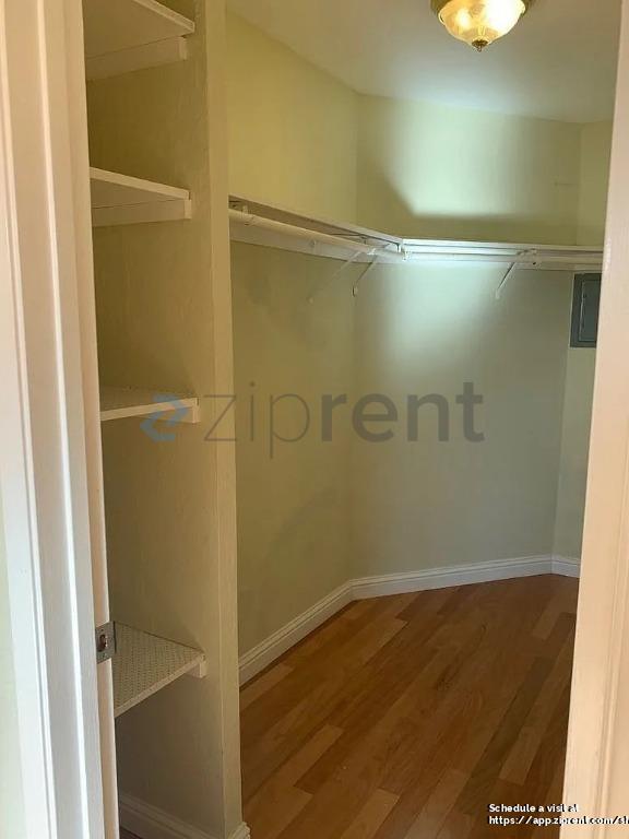 Foto del edificio - 749 Barnegat Ln