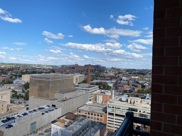 Looking east toward Johns Hopkins - 414 Water St