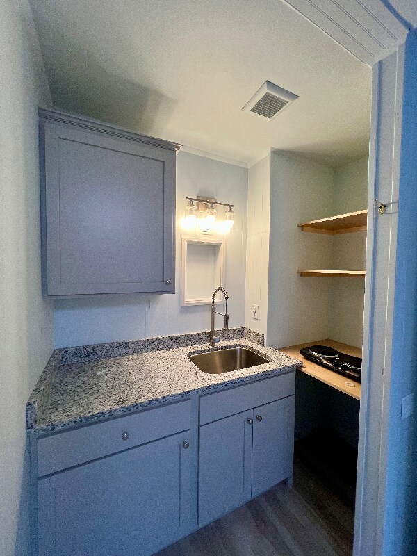 Foto principal - 101 E Main St