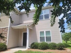 Building Photo - 4109 Kittrell Farms Dr