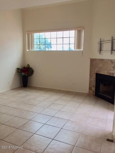 Building Photo - 4283 N River Grove Cir
