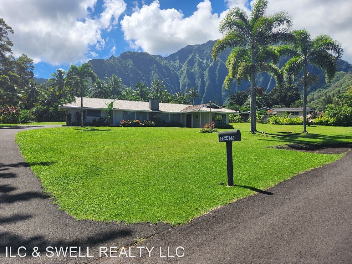 4 br, 2 bath House 46436 HOLOKAA STREET... House Rental in Kaneohe