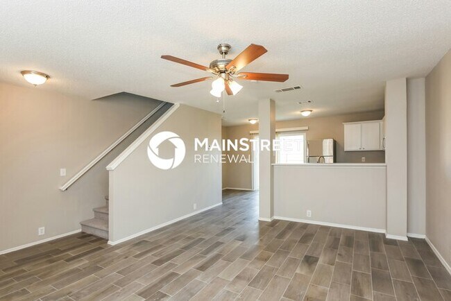 Building Photo - 4 Bedroom Pet-Friendly Home in Glenn Heights, TX with Main Street Renewal