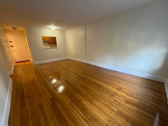 Foto del edificio - 306 Tappan St