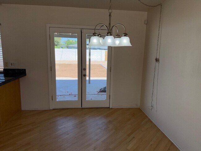 Foto del edificio - 1412 E Colter St