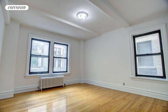 Building Photo - 315 W 102nd St