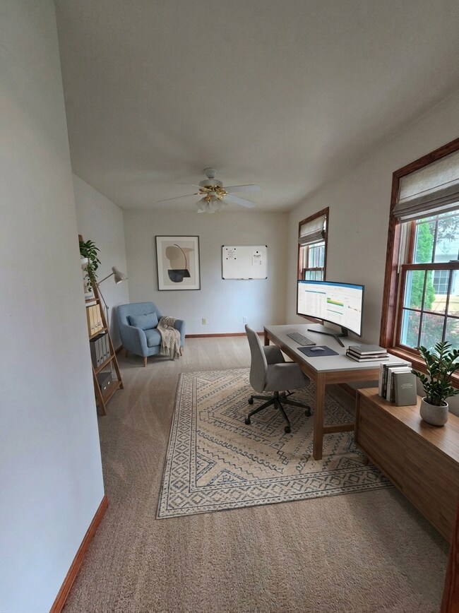 Oficina / Estudio / Comedor formal - W3132 Glenbrooke Ct