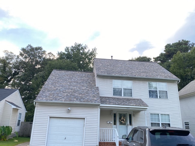 Photo - 1325 Oleander Ave House