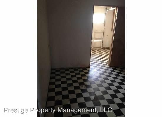 Building Photo - 1602 Hardwood Grove St