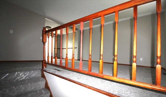 Foto del edificio - 5071 Albany Dr