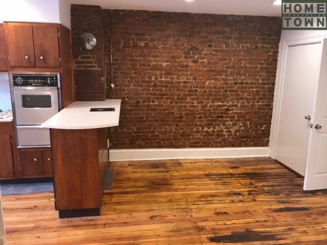 Building Photo - 470 45th St