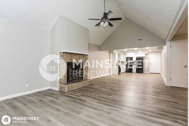 Building Photo - 8512 E 108th Ter., Kansas City, MO 64134