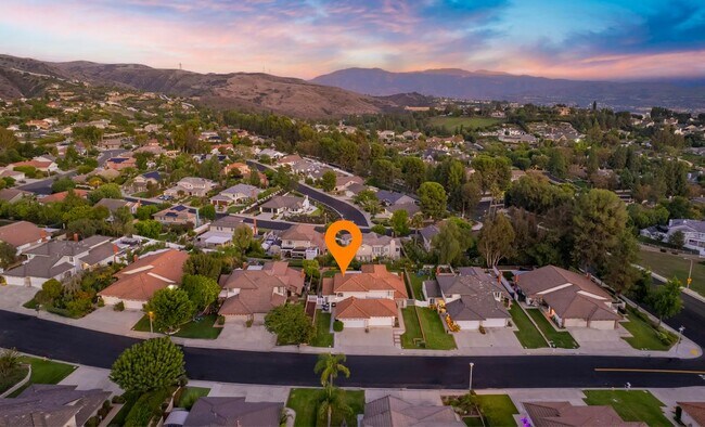 Foto del edificio - 3922 Ravenswood Dr