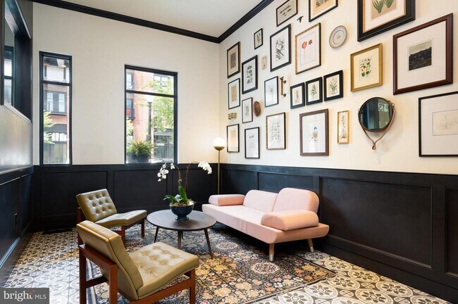 Foto del edificio - 1339 E St SE