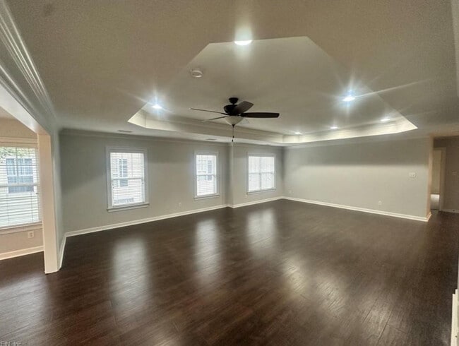 Building Photo - 5565 Frog Pond Ln