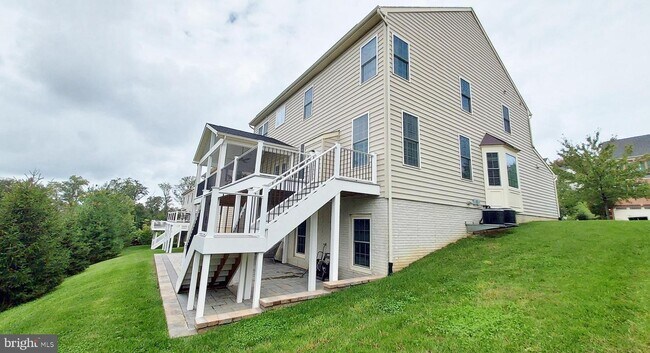 Building Photo - 8523 Westford Rd