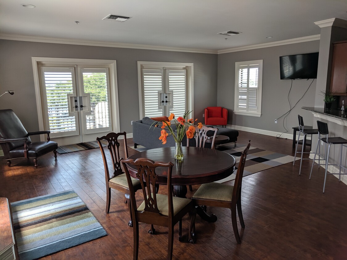 Foto principal - 250 3rd St NW