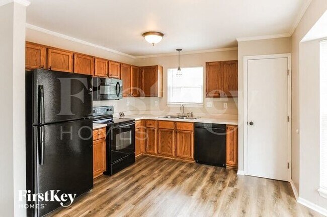 Foto del edificio - 546 White Fence Dr