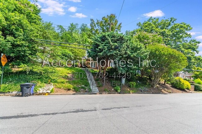 Foto del edificio - 813 31st St S