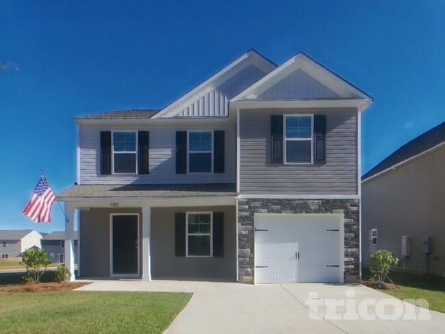 Building Photo - 1080 Crescent Moon Lp