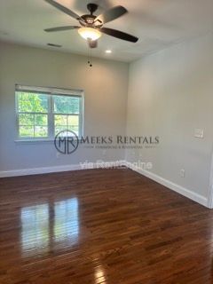 Foto del edificio - 104 Sunnybrook Dr