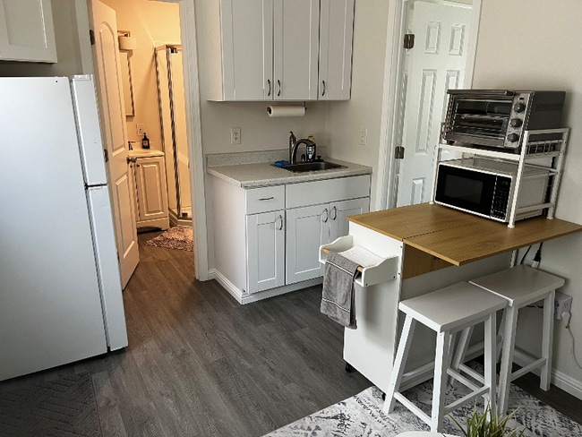 Photo - 1206 Vina Del Mar Ave House