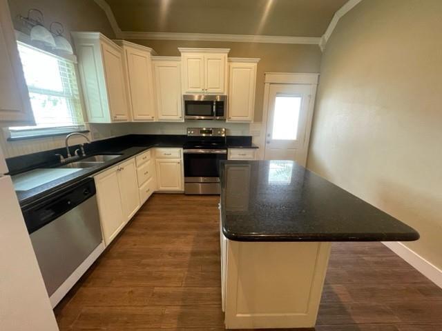 Building Photo - 1726 Chianti Dr