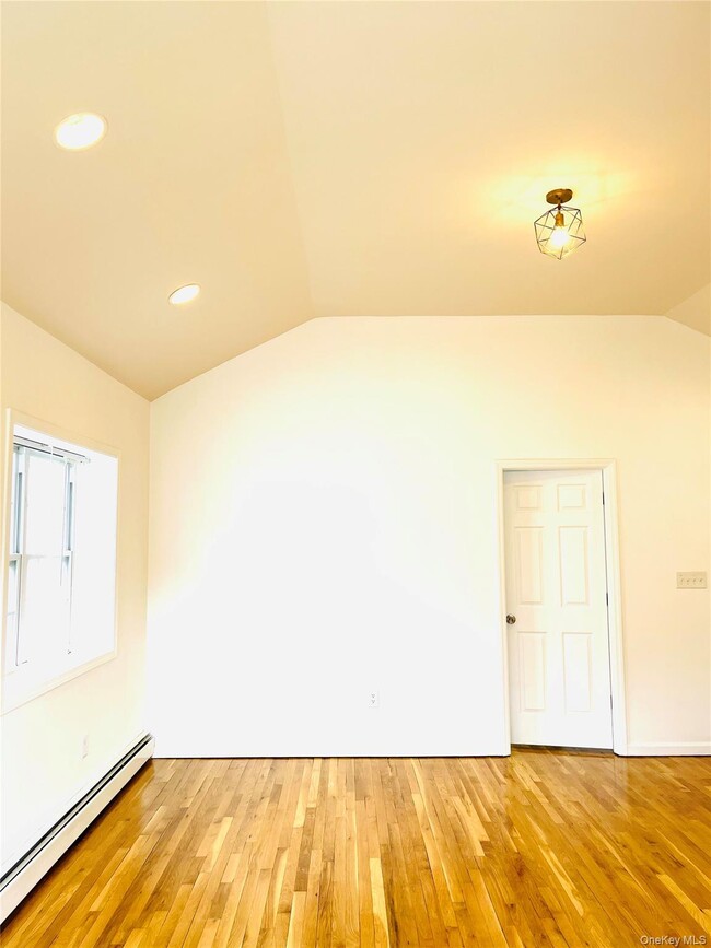 Foto del edificio - 82-81 88th Pl