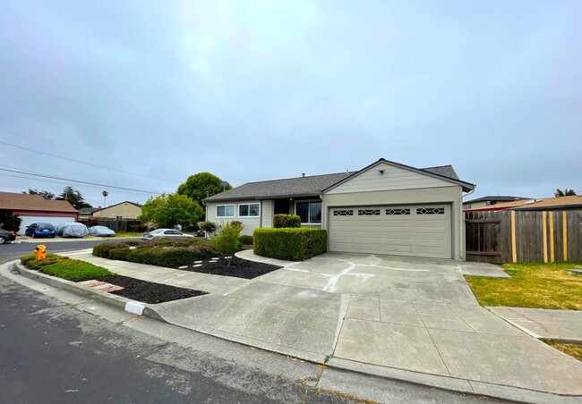 Building Photo - 812 Adeline Street, Hayward, CA 94544