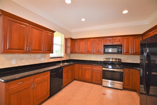Building Photo - 10395 Little Mustang Way
