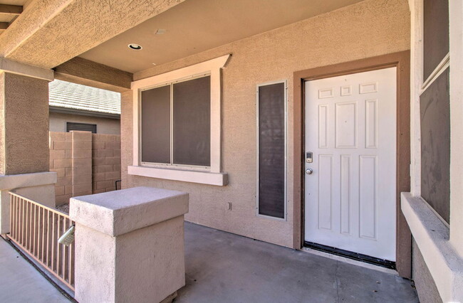 Foto del edificio - 8317 S 45th Ln