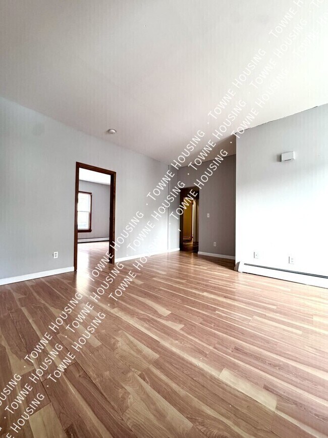 Foto del edificio - 336 East St