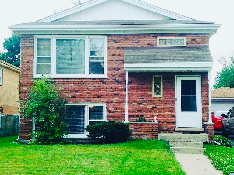 6813 179th Plz Unit 2, Tinley Park, IL 60477 Apartments in Tinley