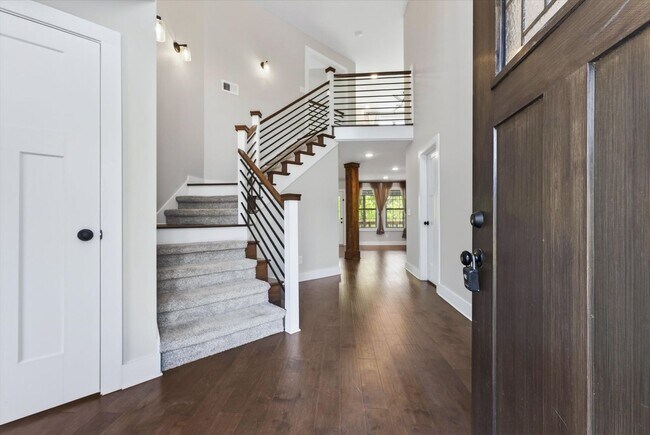 Foto del edificio - Pet Friendly Three Bedroom!