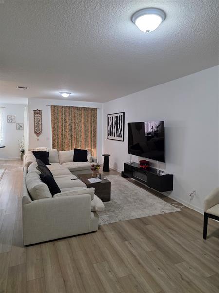 Foto del edificio - 269 NW 36th Ave