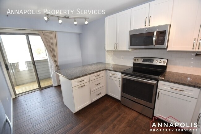 Building Photo - 2024 Quay Village Ct