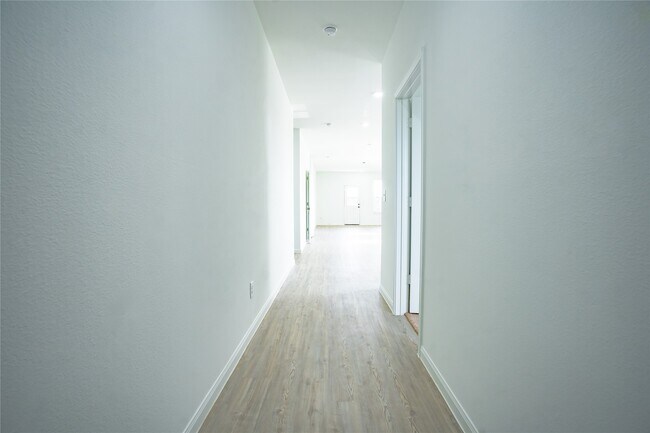 Foto del edificio - 23902 Tillage Ln