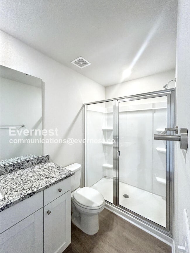 Building Photo - 2158 Willow Gln Dr