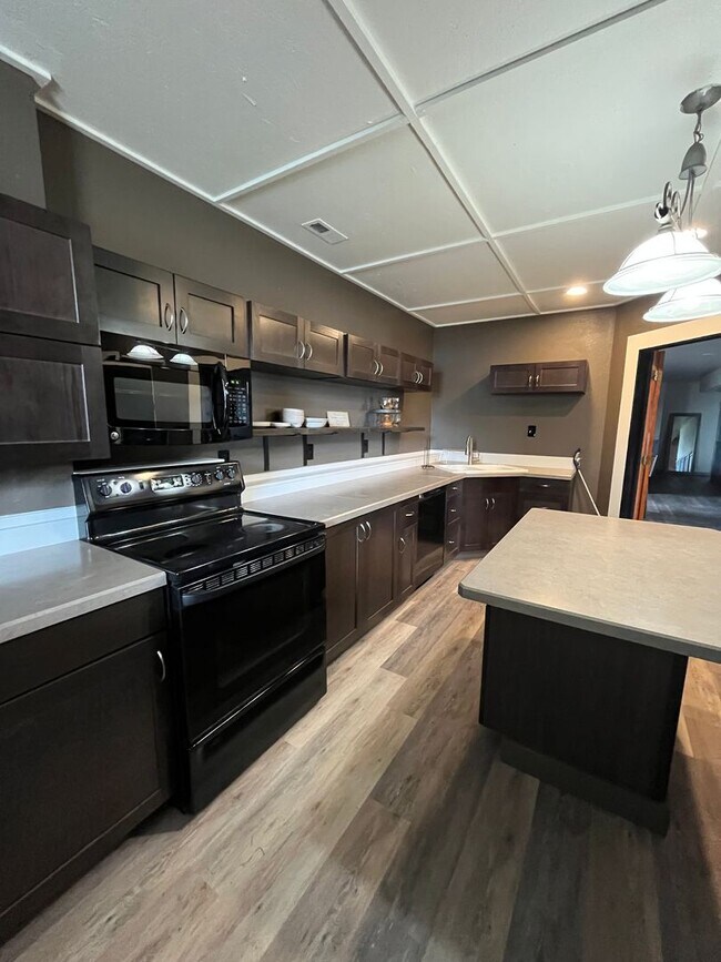 Foto del edificio - 5535 Lester Ln