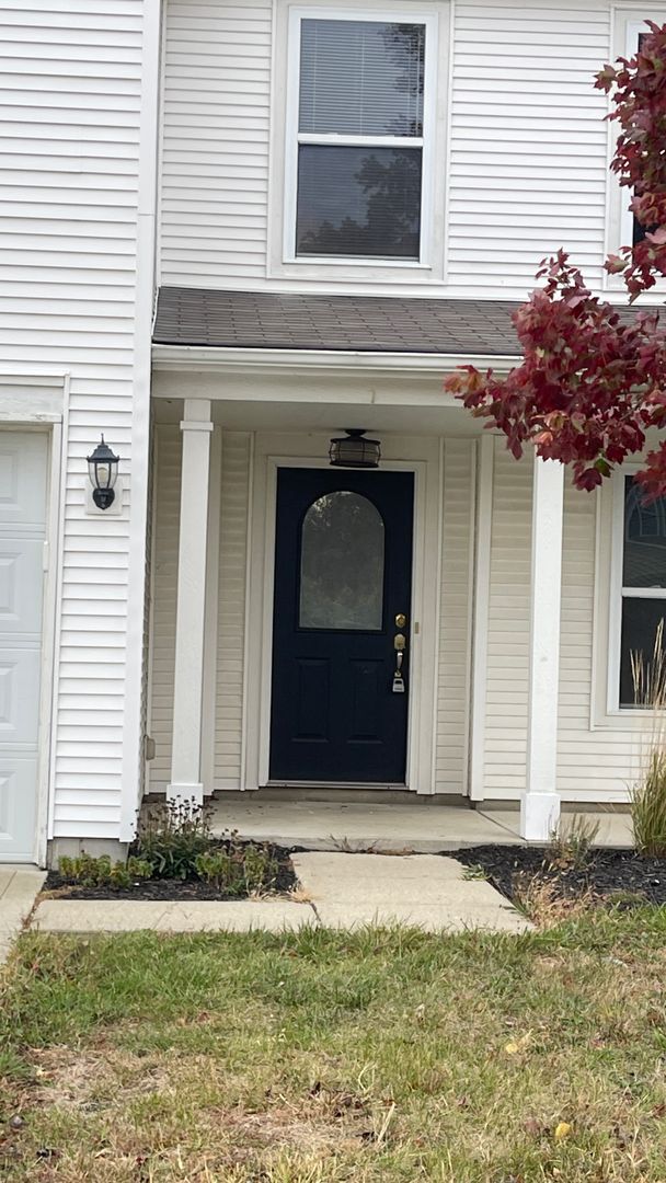 Foto del edificio - LARGE HOUSE....4 Bedroom 2.5 Bath