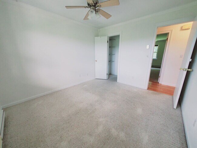 Building Photo - 120 Columbus Pl