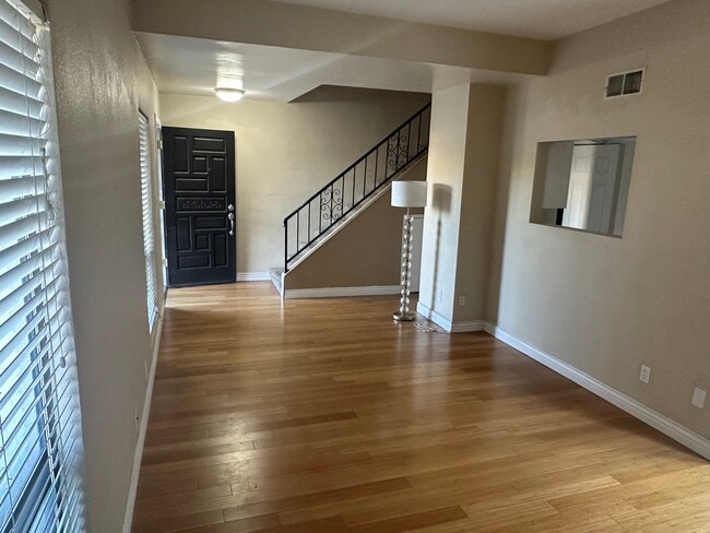 Building Photo - 4860 N 73rd St