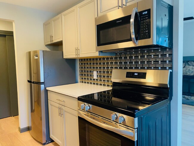 Foto del edificio - 17453 E Mansfield Ave