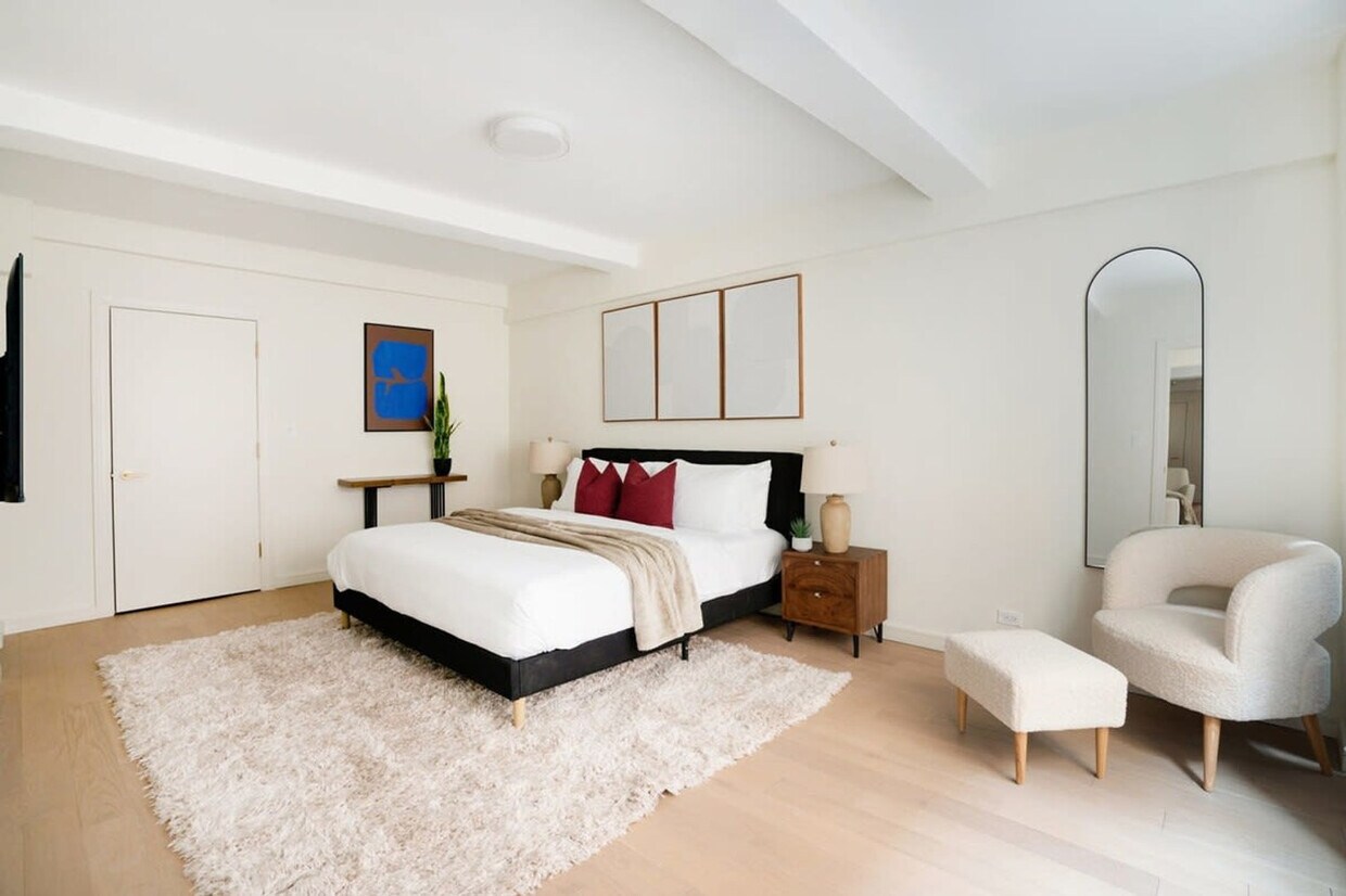 Foto principal - 340 E 52nd St