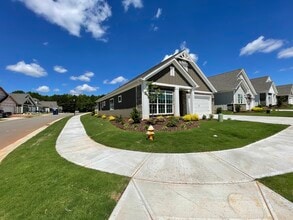 Building Photo - 4625 Kobus Ct.