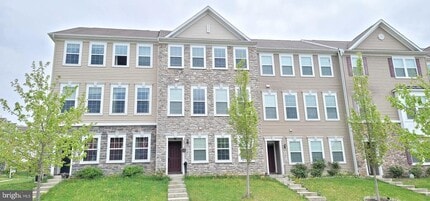 Building Photo - 2873 Burrows Ln