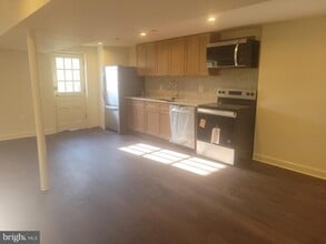 Building Photo - 14004 Zeigler Way