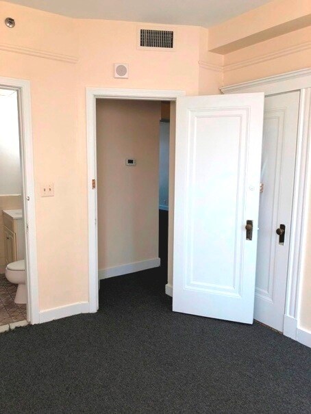 Foto del edificio - 471 Commonwealth Ave