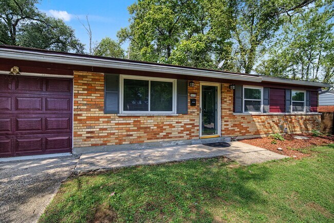 Building Photo - 9609 Helmsley Way